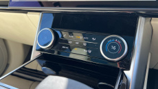 Land Rover Range Rover 3.0 D300 SE 4dr Auto Diesel Estate